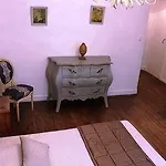Oda ve Kahvaltı Et D'hotes De La Porte D'arras 4*