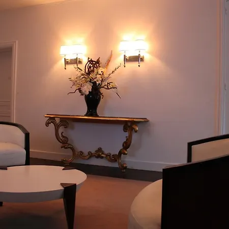 Et D'hotes De La Porte D'arras 4* دويه