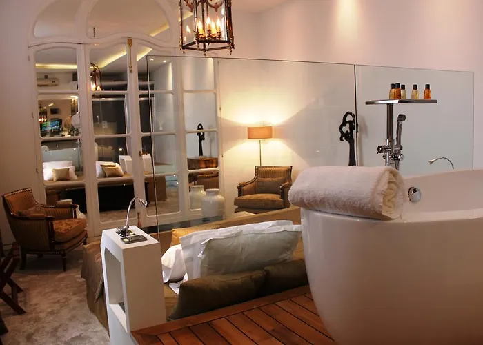 Bed & Breakfast Résidence Et D'hôtes De La Porte D'arras