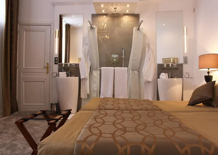 Bed & Breakfast Résidence Et D'hôtes De La Porte D'arras Douai