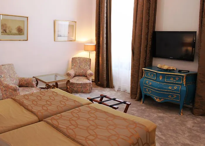 Bed & Breakfast Résidence Et D'hôtes De La Porte D'arras Douai