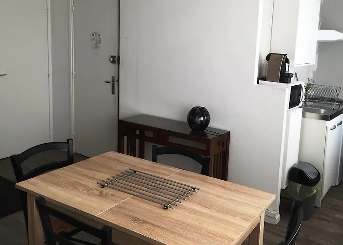 Résidence Et D'hôtes De La Porte D'arras 4* Douai