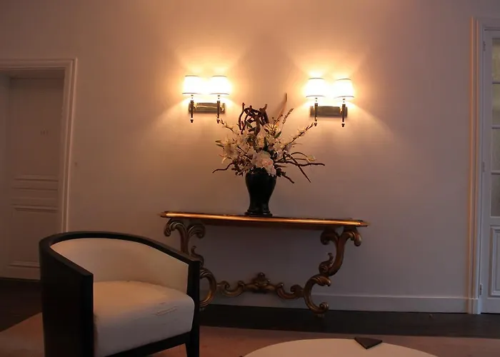 Résidence Et D'hôtes De La Porte D'arras