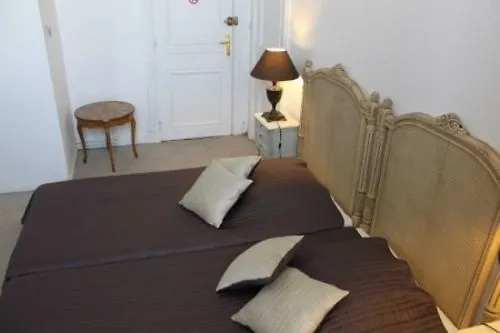 Résidence Et D'hôtes De La Porte D'arras Douai