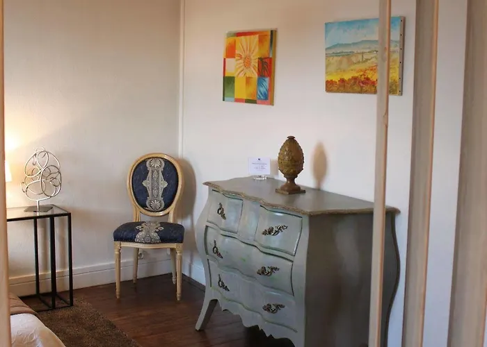 Résidence Et D'hôtes De La Porte D'arras