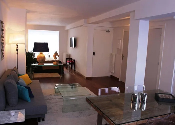 Bed & Breakfast Résidence Et D'hôtes De La Porte D'arras Douai